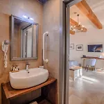 Hotel Mulberries