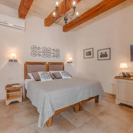 Hotel Mulberries